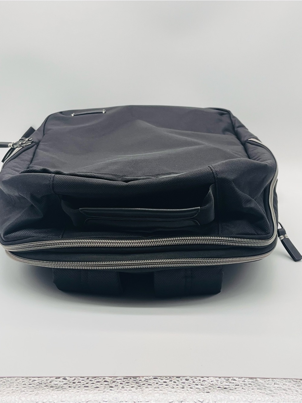 Travis & Wills Lennox Laptop 15" Black Travel Backpack Vegan Trolley Strap - Picture 5 of 11